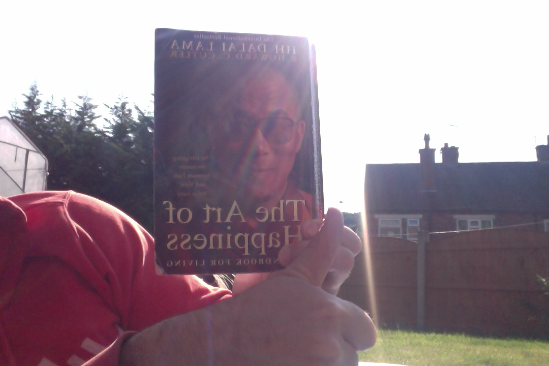 Dalai Lama – A arte da felicidade – Resumo e análise